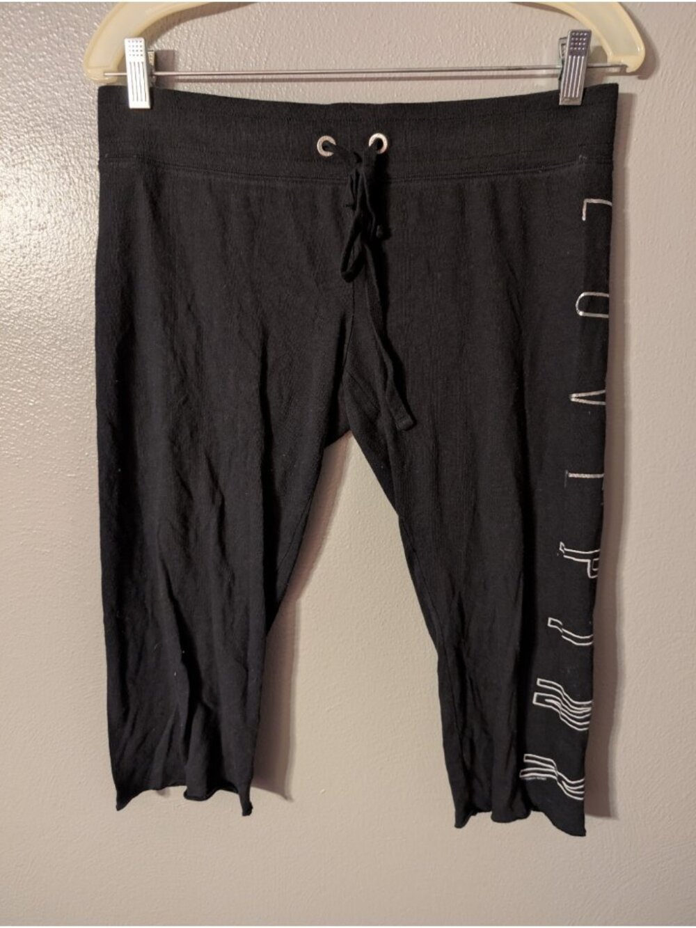 Pink Victoria Secret Womens Small Black Metallic Love Pink Capri Sweatpants